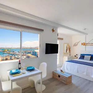 el-velero-corralejo.in-canary-islands.com/