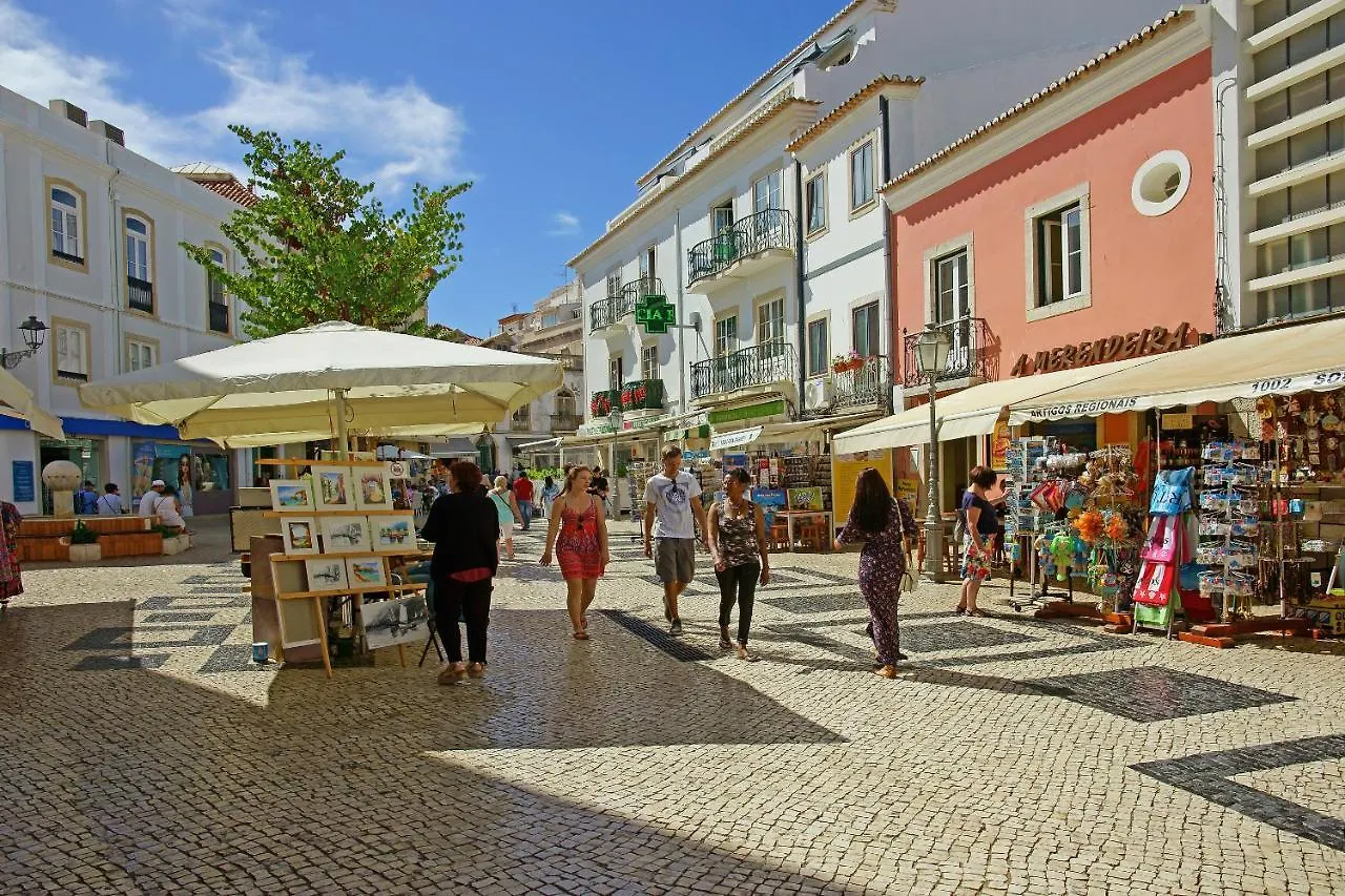 Lagos Central Wellness Apartamento
