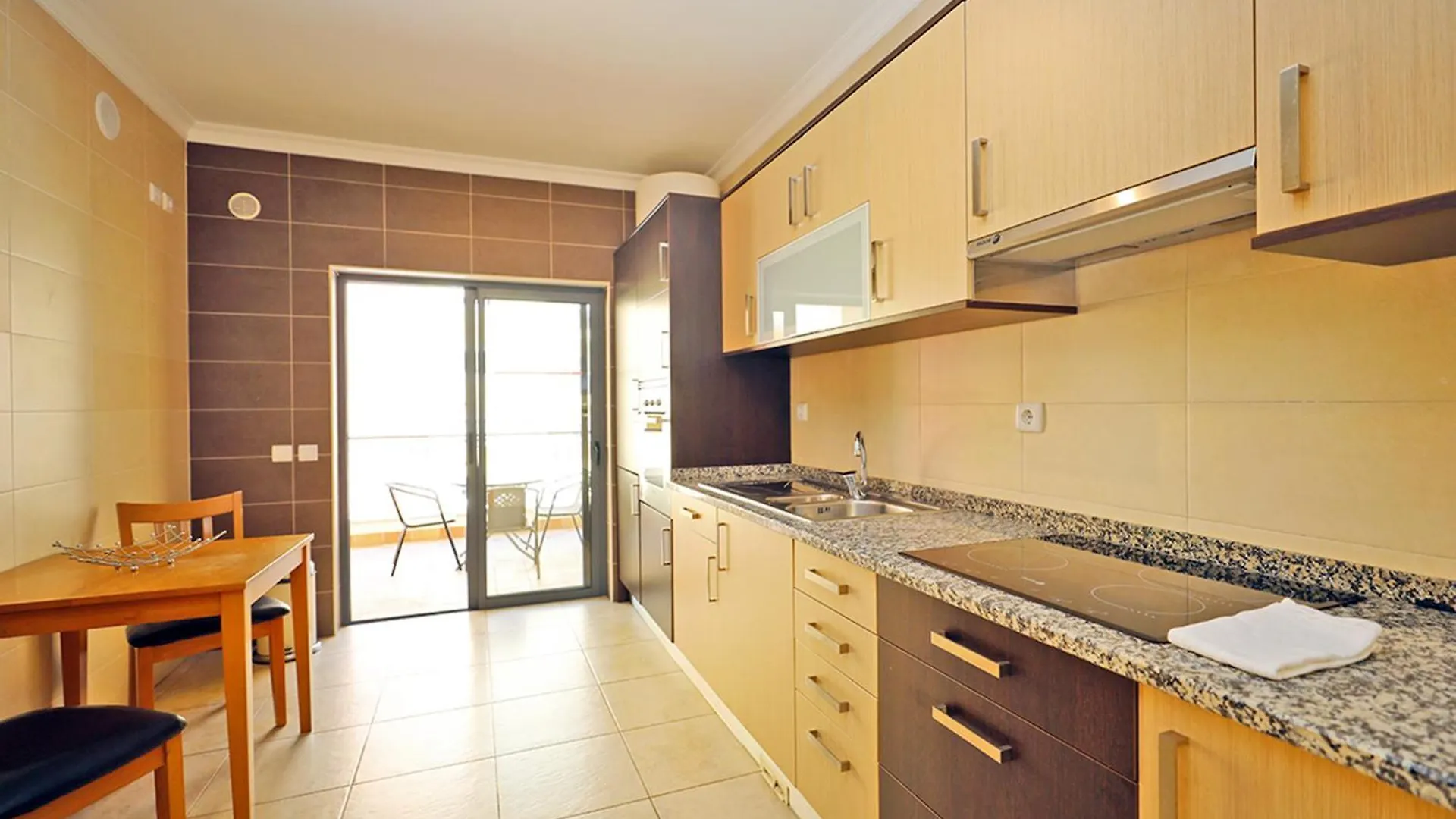 아파트 Lagos Central Wellness