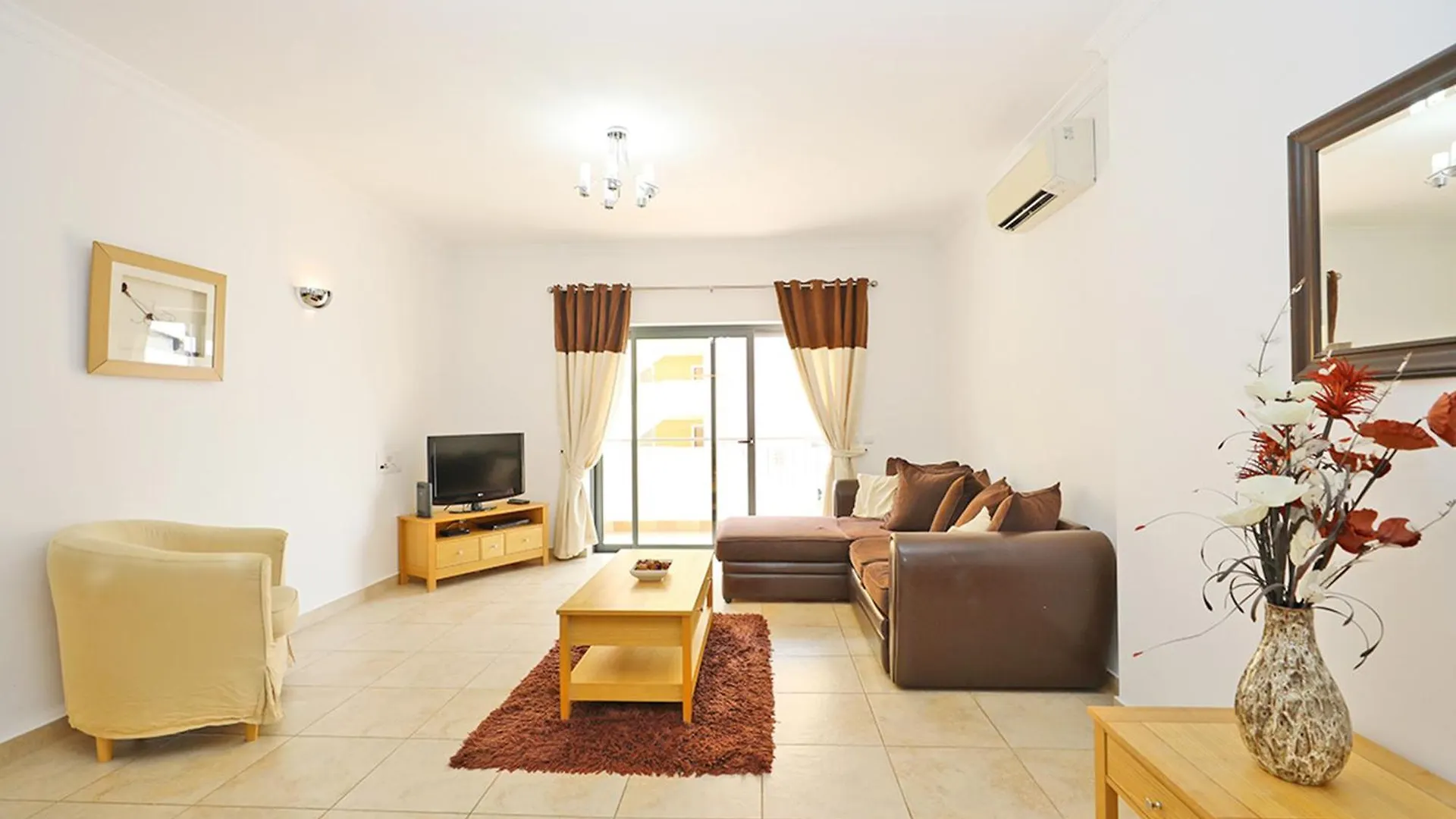 Lagos Central Wellness Apartamento