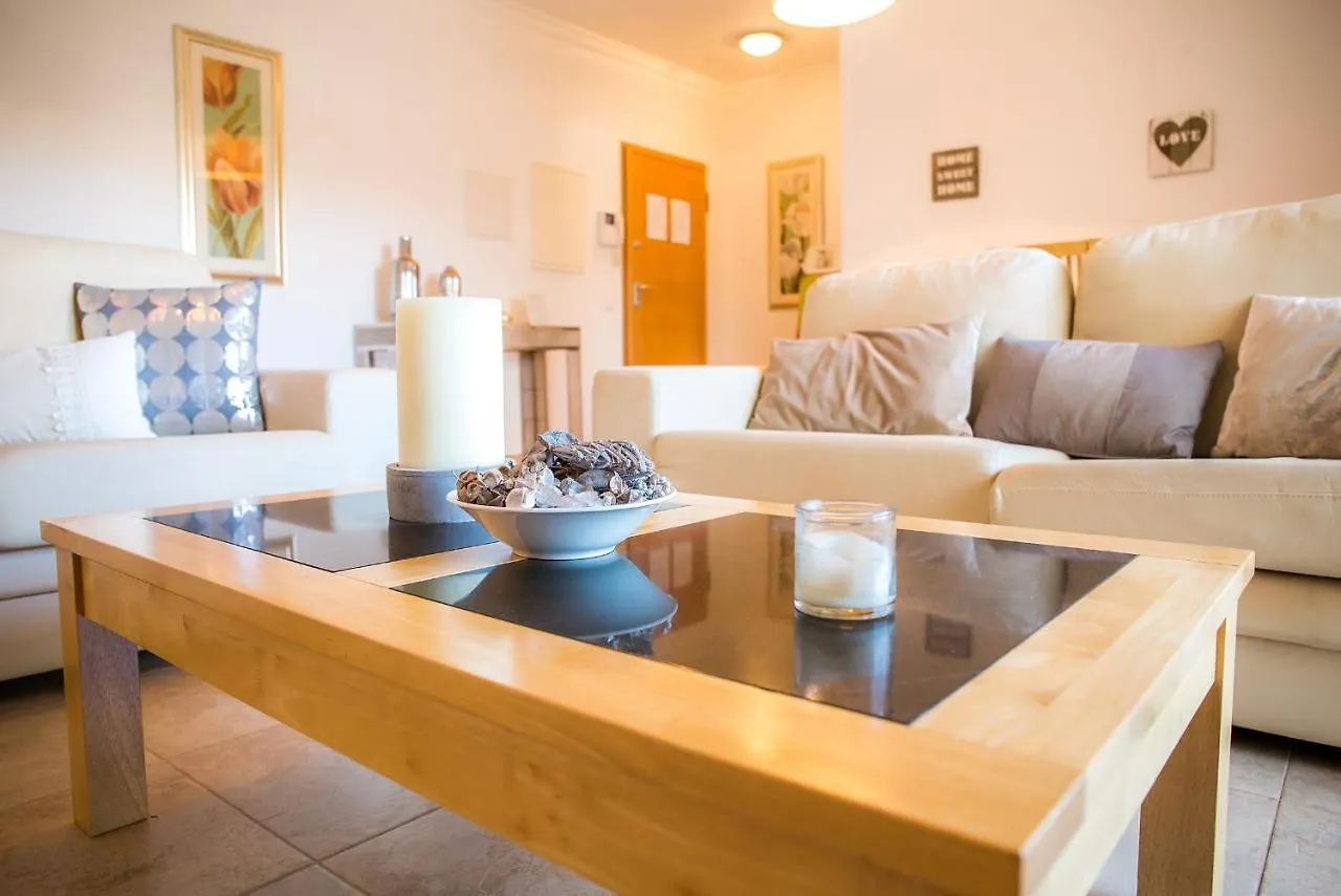 Lagos Central Wellness Apartamento