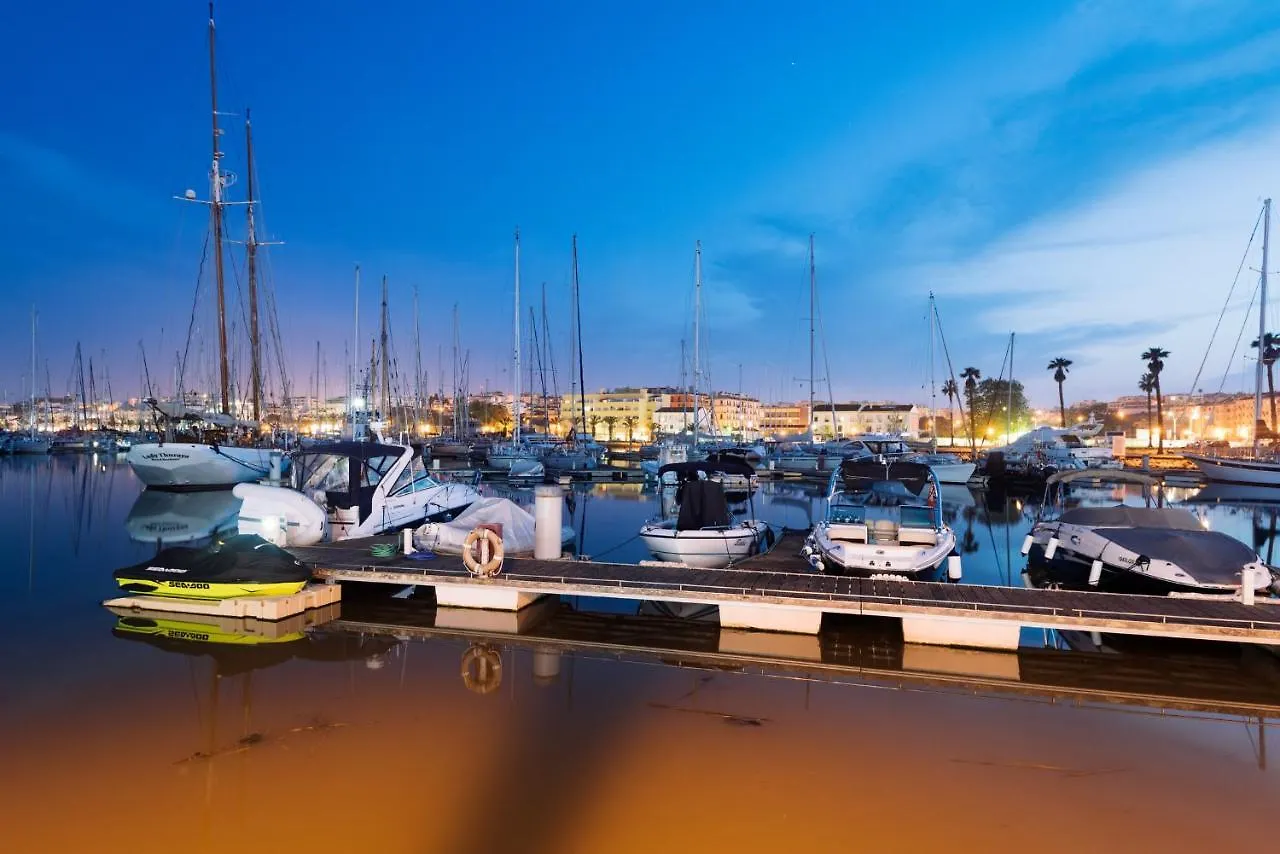 Lagos Central Wellness 0*,  Portugal